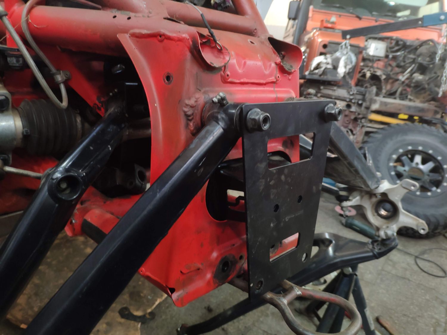 картинка Усилитель передней части рамы Can-Am BRP Maverick X3