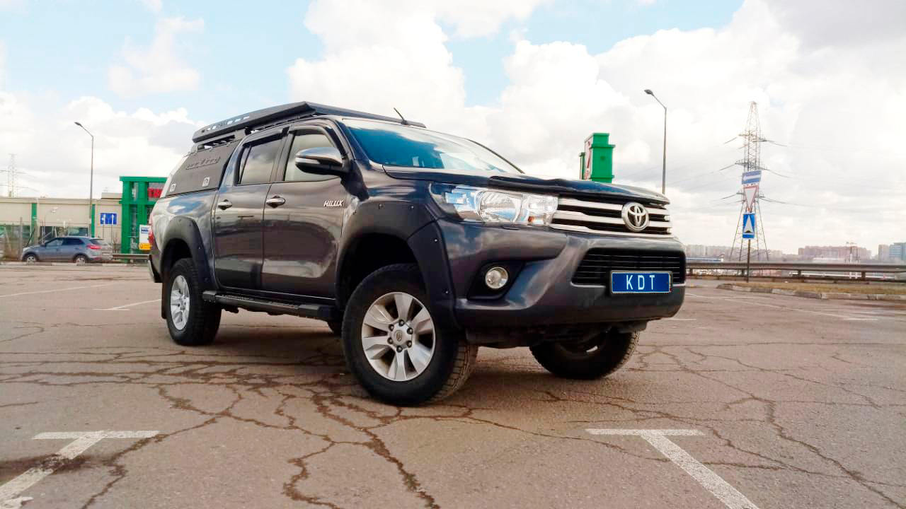 Кунг алюминиевый для Toyota Hilux (с 2015 г.в.) 3 двери, с люком — KDT 15282L