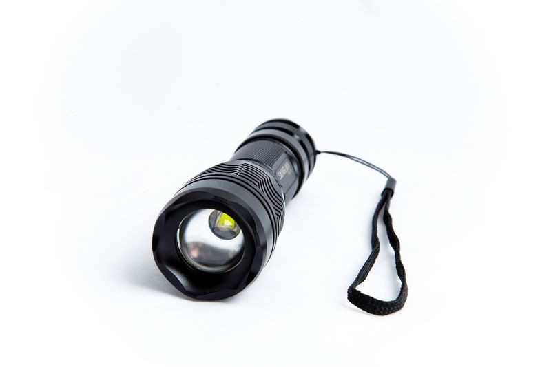 Светодиодный фонарь SANGUAN F1 ZOOM, CREE XM-L T6, 1000Lum