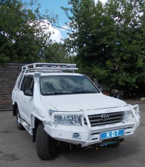 картинка Бампер передний KDT без кенгурина с местами под ПТФ Valeo 2шт дляToyota Land Cruiser 200