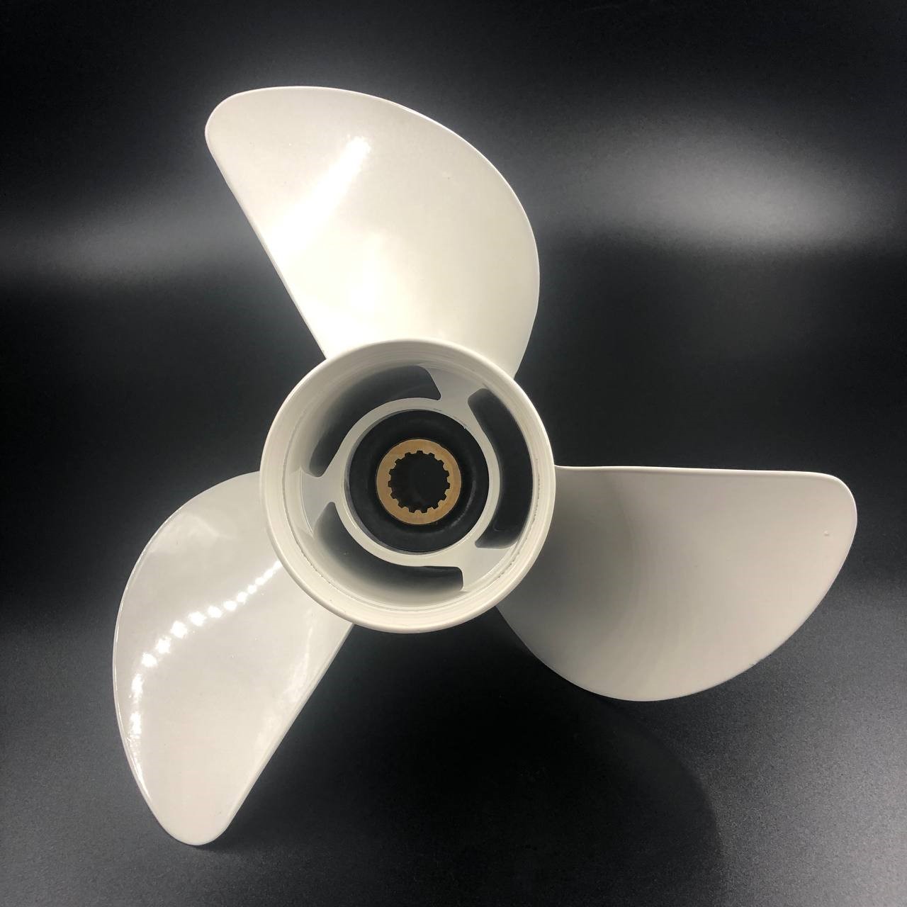 картинка Гребной винт Yamaha 60-140, F70-F130 (3x13x18)