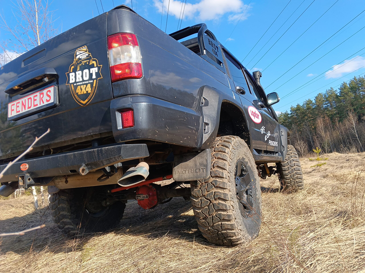 картинка Расширители колёсных арок УАЗ Пикап NEW (без накладок на бампер) рестайлинг