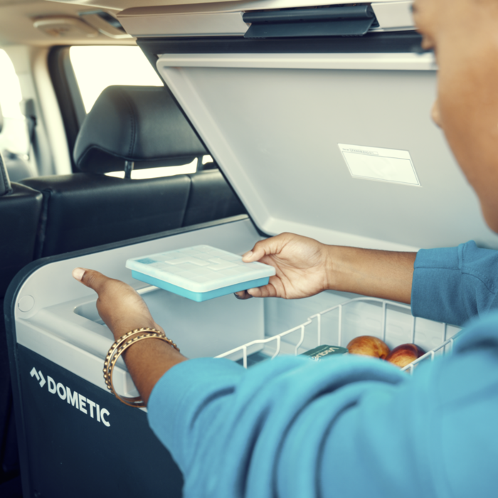 картинка Автохолодильник Dometic CFX3 55IM компрессорный 53л ледогенератор