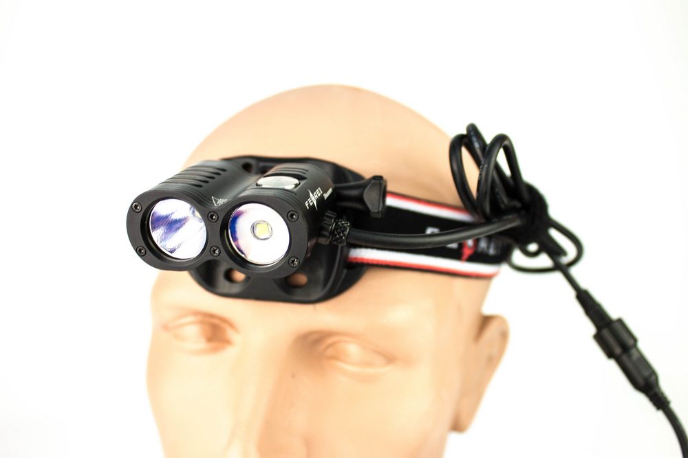 картинка Фонарь Ferei Discoverer (HL51) XHP35 HI NW100 холодный - набор