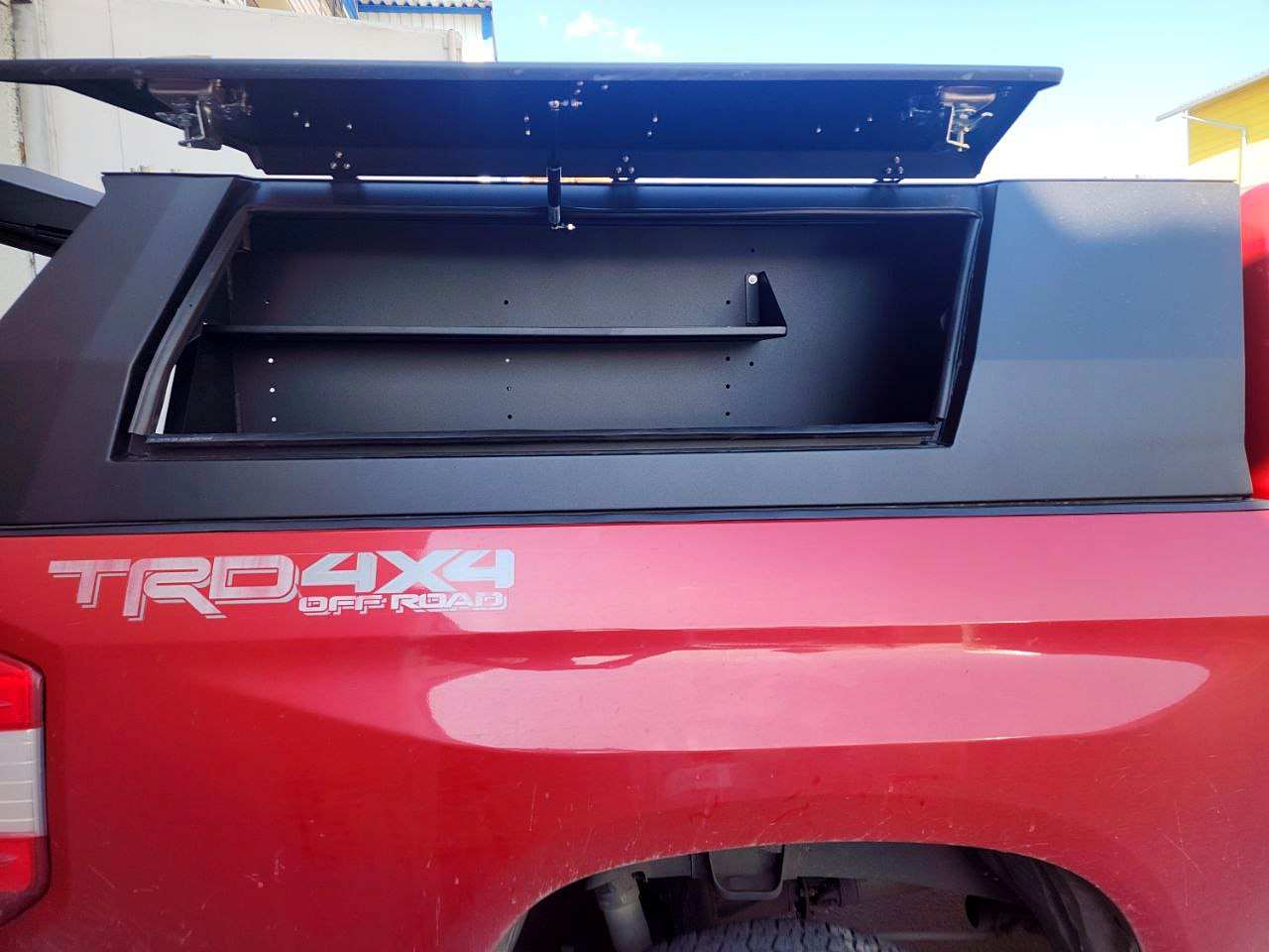 картинка Бардачок короткий Toyota Tundra с 2014 г.в.