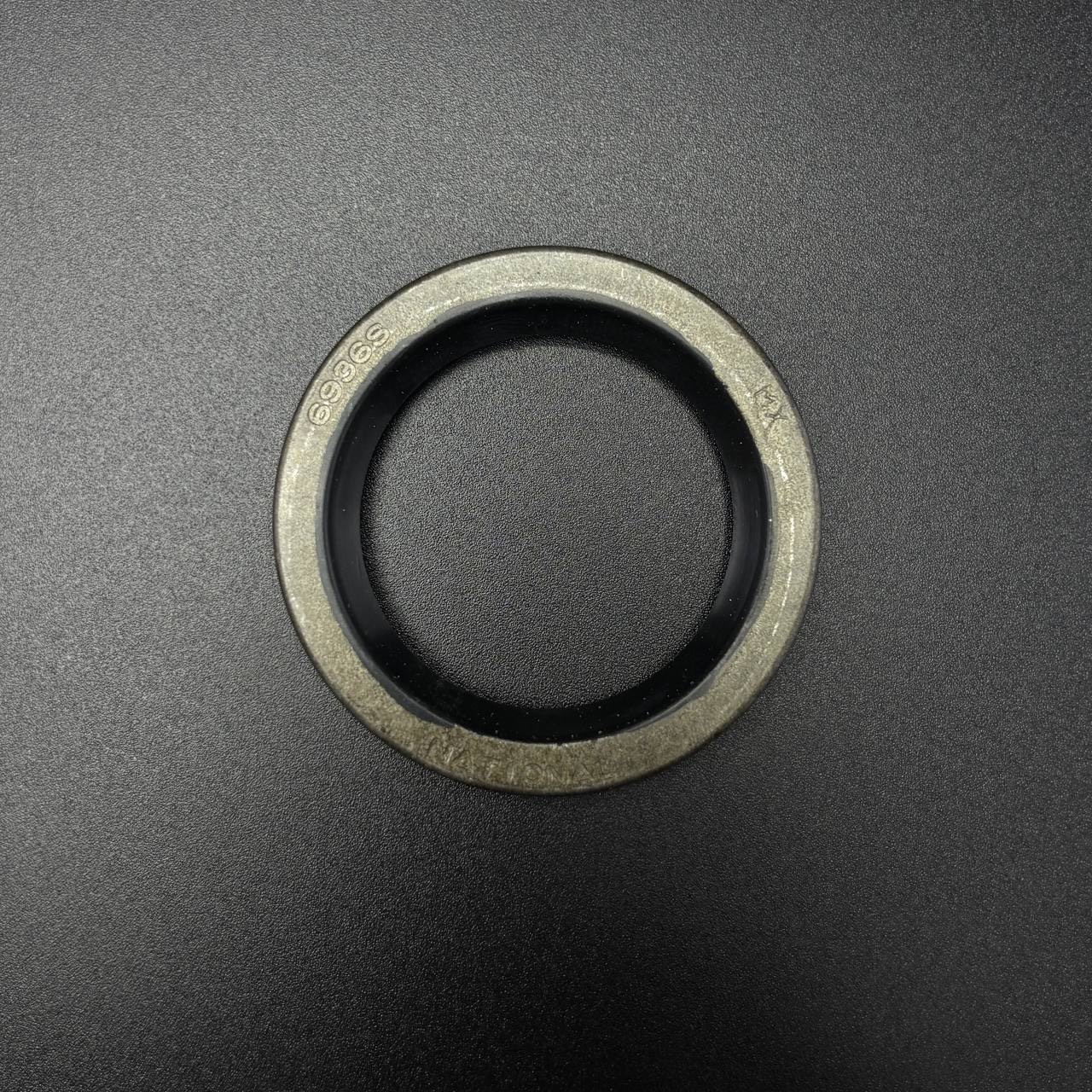 картинка Крышка цепи газораспределения стальная COVER ASSY QS