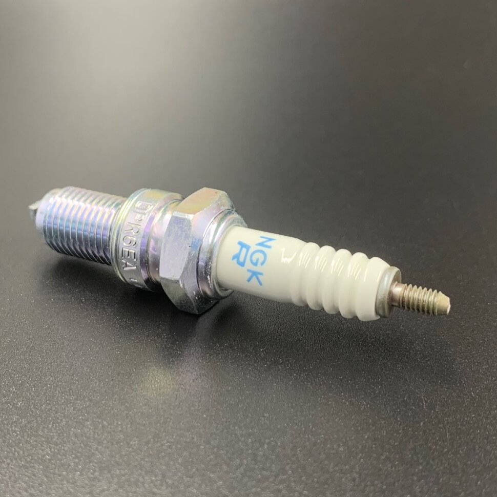 картинка Свеча зажигания 5531 DPR6EA-9 (NGK) (A)