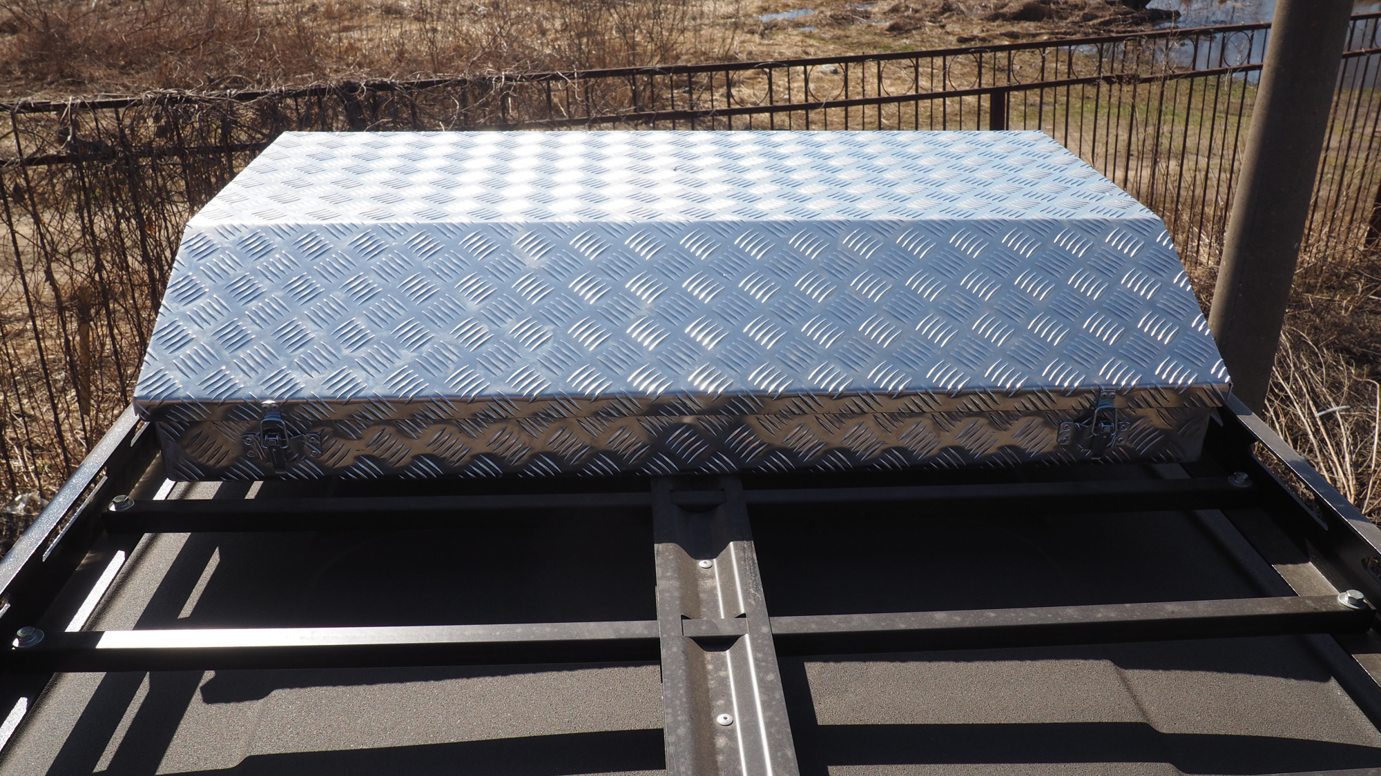 картинка Светодиодная фара ближнего света 83мм, 12W (LED 4x3W) 933012RF