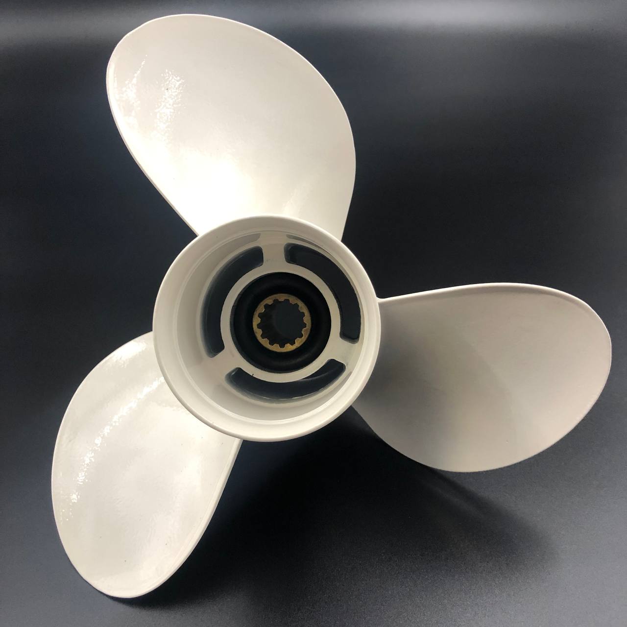 картинка Гребной винт Yamaha 40-55, F30-60 Sema (3x11x17) (Polastorm)