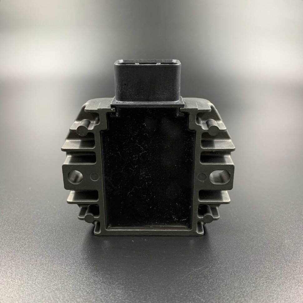 картинка Выпрямитель тока Suzuki DF40-50 (Suzuki)