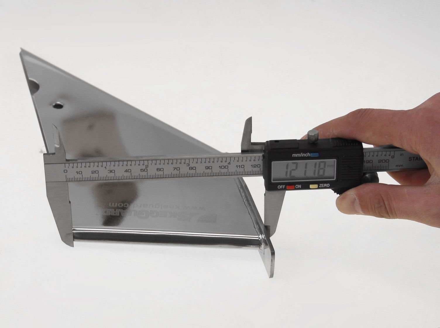 картинка Накладка килевая SkegGuard