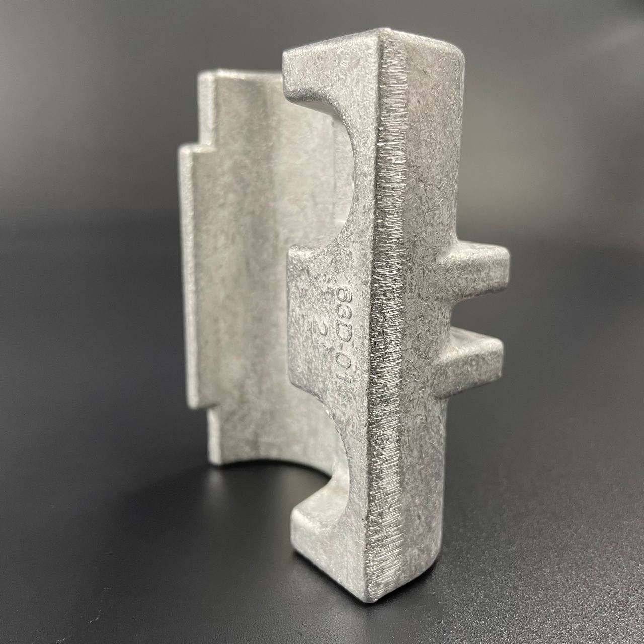 картинка Анод подвески Yamaha F40-50 () (63D-45251-00) (Yamaha)