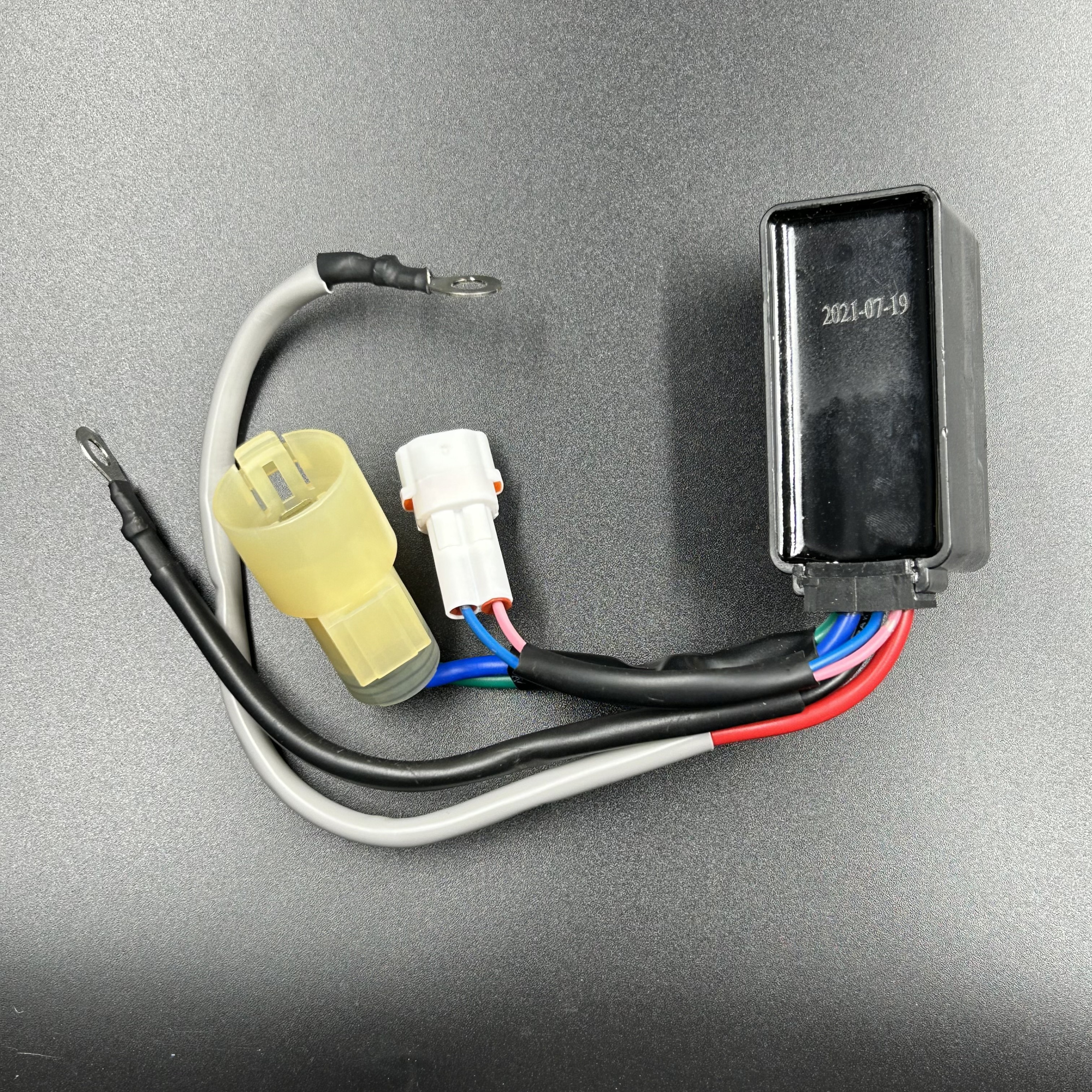 картинка Реле гидроподъема Suzuki DF60-250 (Osaka)