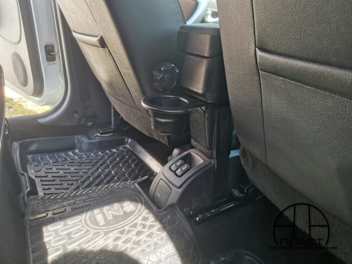 картинка Подстаканник к подлокотнику «ArBox2», ABS пластик гладкий 