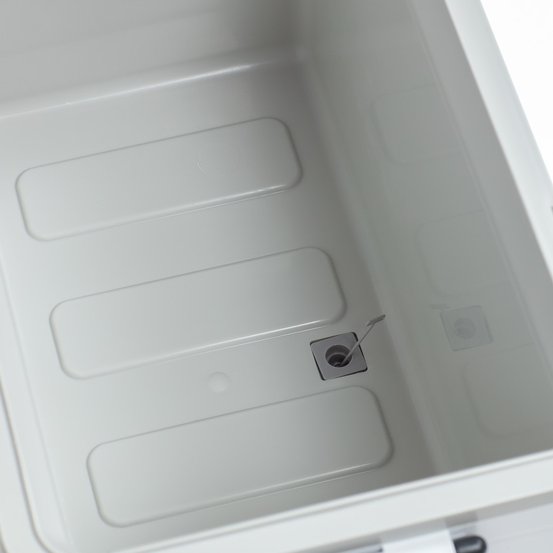 картинка Термобокс SHINWA Holiday Land Cooler 33H белый