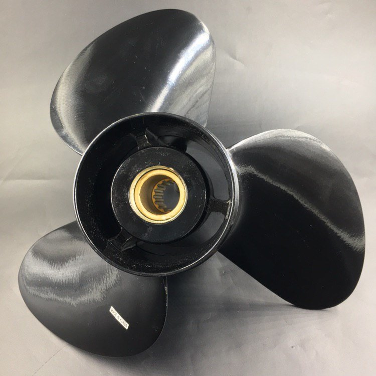 Гребной винт Suzuki DF90-140, DF70A-140A, DF100B (3x14x17) (BaekSan)