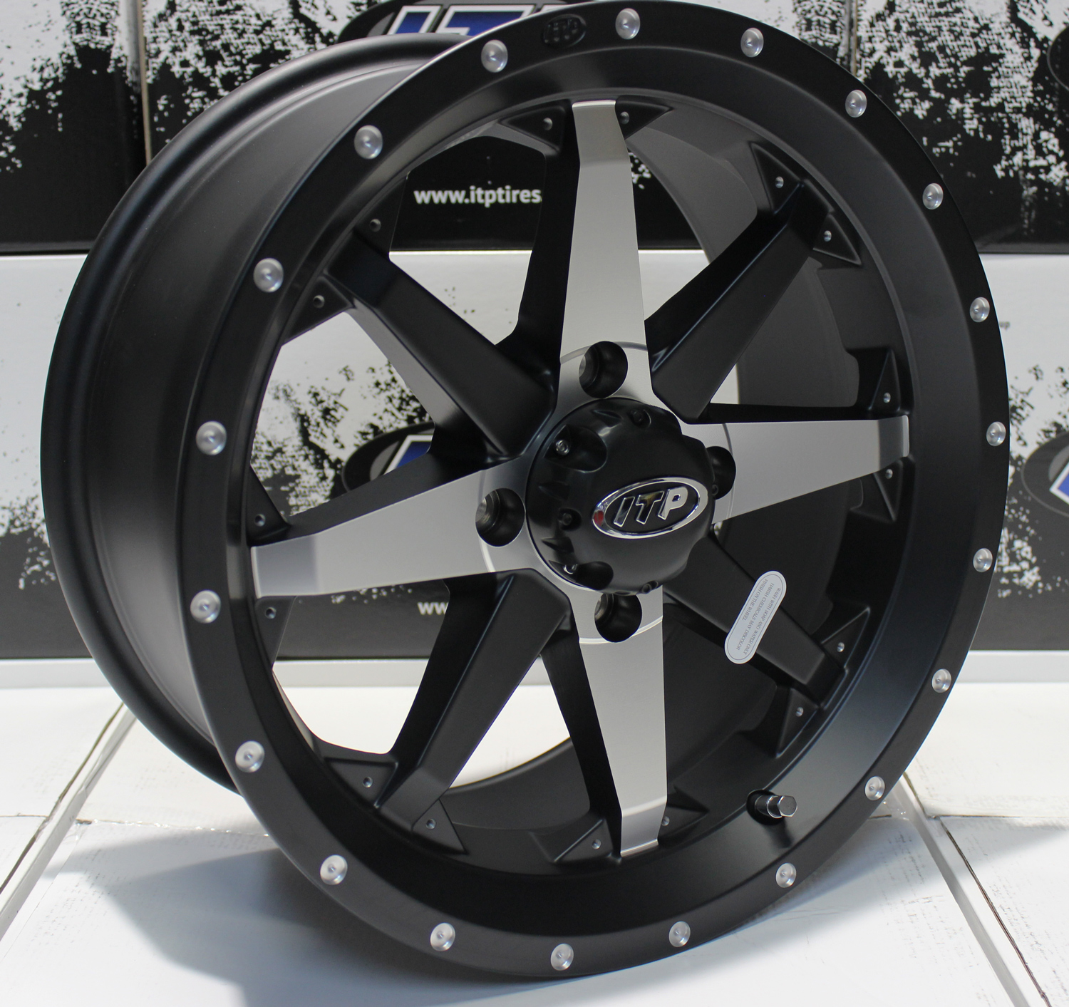 картинка Диск для квадроцикла ITP Cyclone 15CY10BX