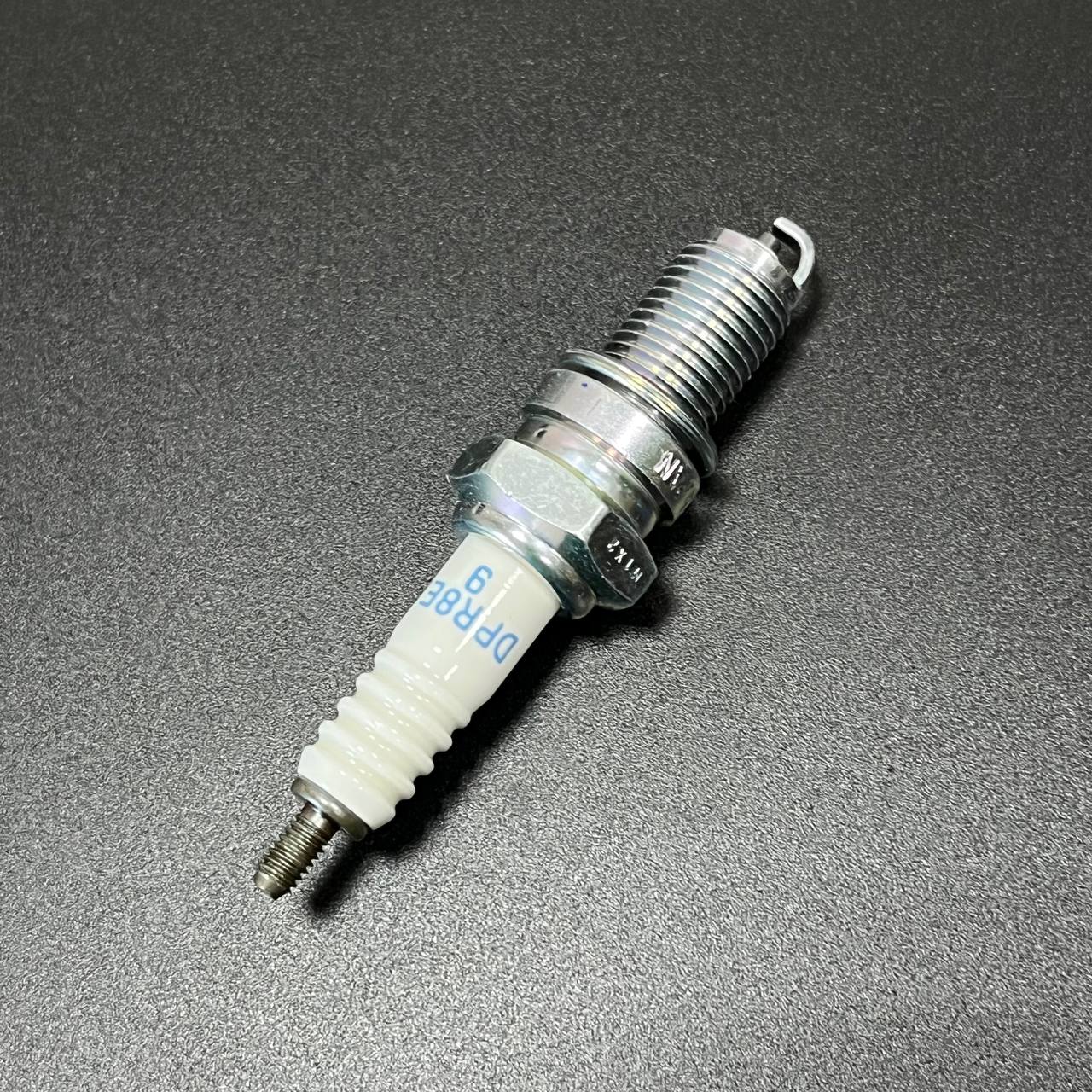 картинка Свеча зажигания DPR8EA-9 (NGK) 94701-00241