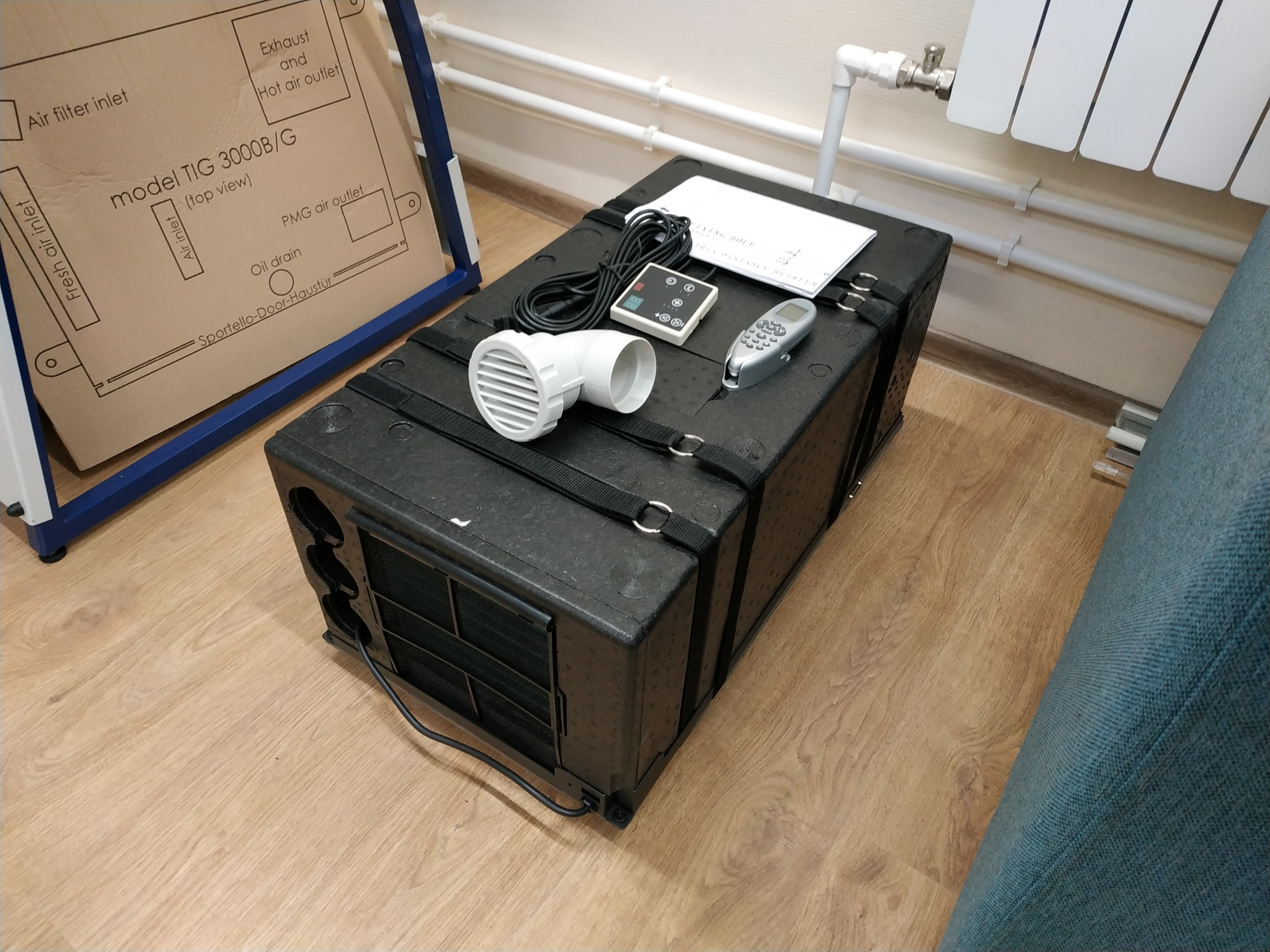 картинка Кондиционер MobileComfort MC3000U, встраиваемый моноблок, мощность 2600Вт, питание 230B