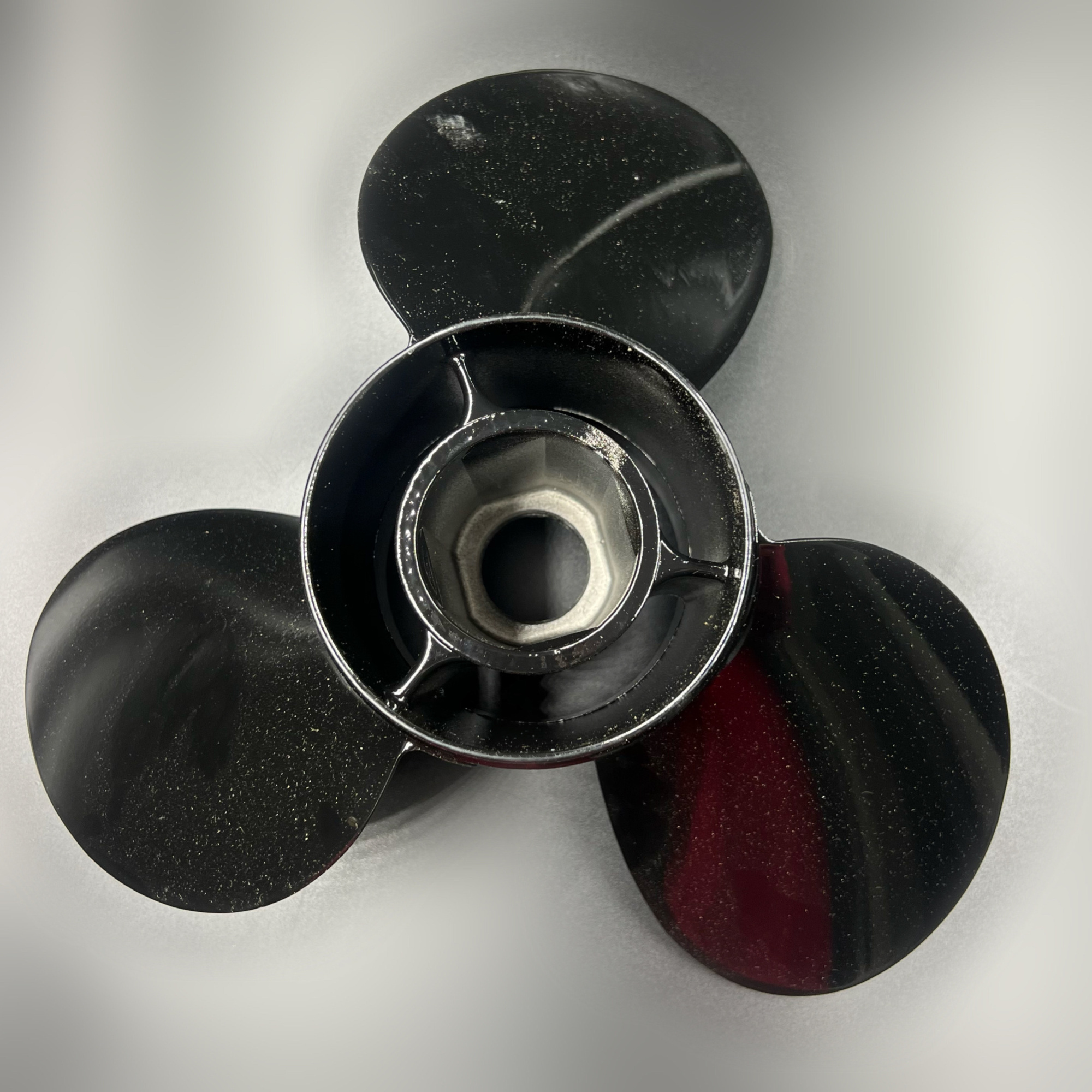 Гребной винт Mercury Black Max (14-1/4х21R)