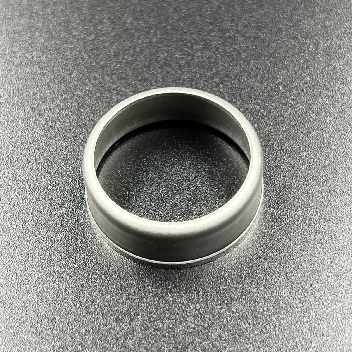 картинка Втулка помпы охлаждения металлическая Yamaha 115-250, F75-225 (Omax)