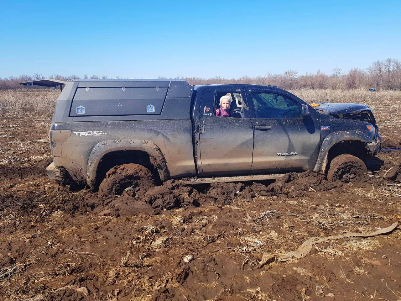 картинка Кунг KDT 3-дверный, увеличенный с кузовом Double Cab Long для Toyota Tundra стальной