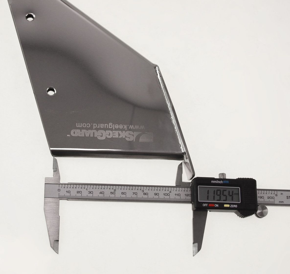 картинка Накладка килевая SkegGuard