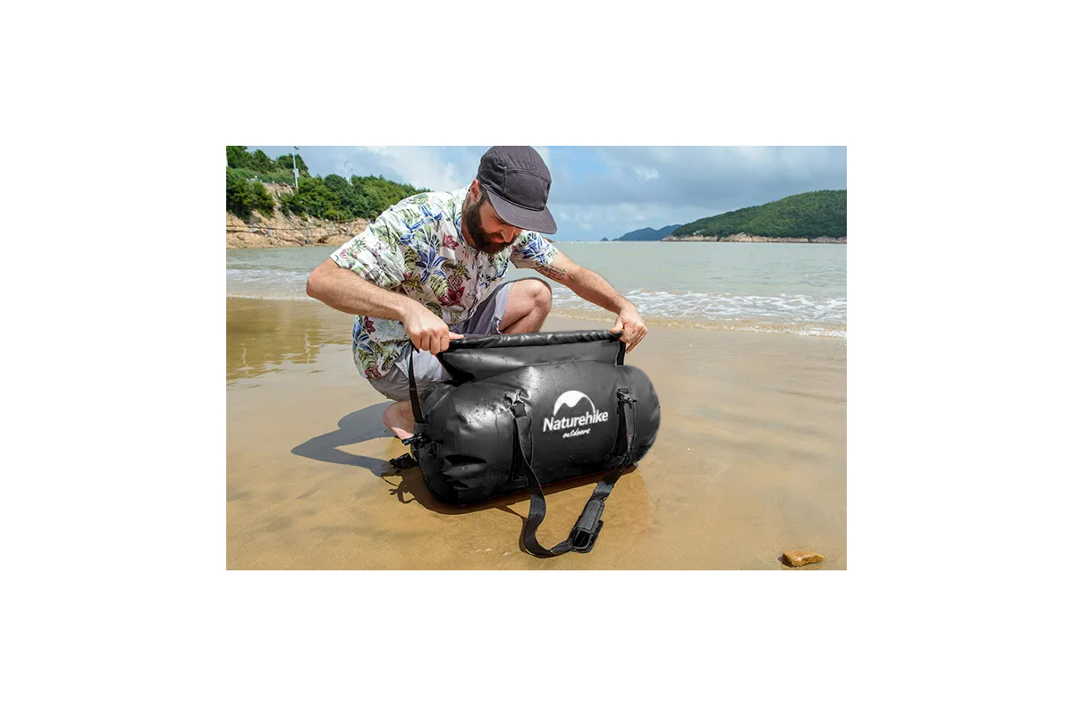 картинка Гермосумка Naturehike 60 л ПВХ (черная)