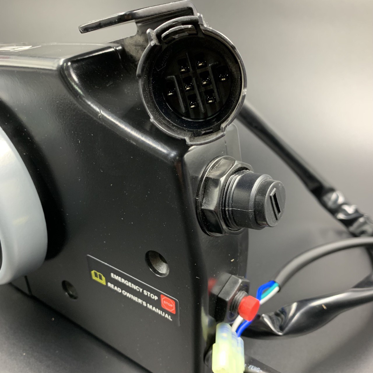 картинка Дистанционное управление Suzuki New (УЦЕНКА, БРАК КНОПКИ Г/П) (PWB)