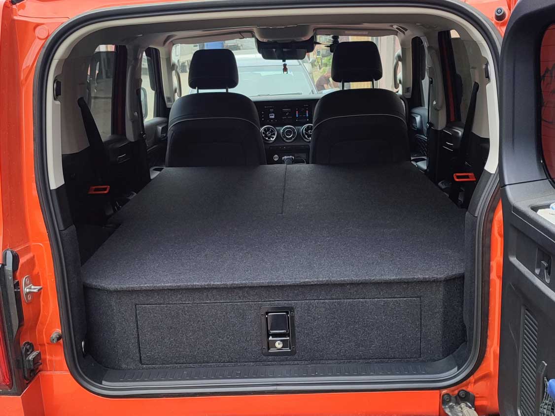 картинка Органайзер (ящик) в багажник для Tank 300