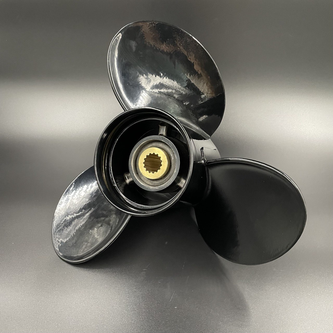 Гребной винт Suzuki DF150-DF300 Megara (3x14-1/2x19) (Polastorm)