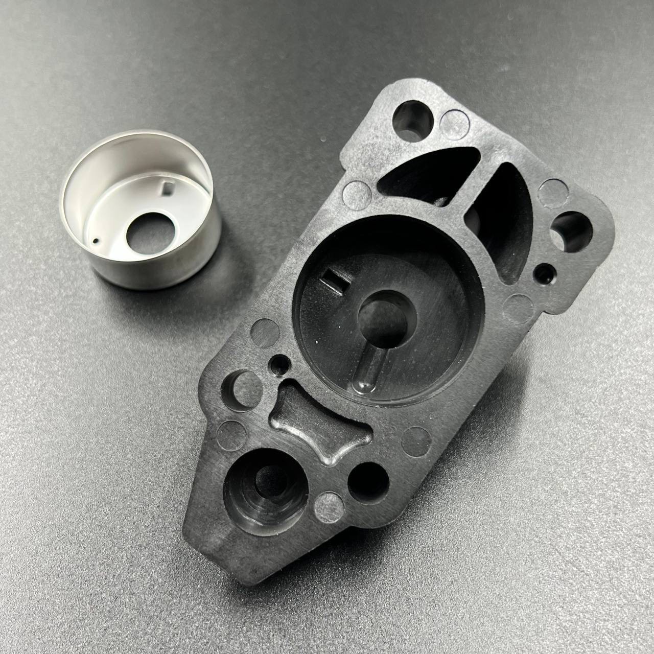 картинка Корпус помпы охлаждения Tohatsu M3.5B2, MFS2A (PREMARINE)