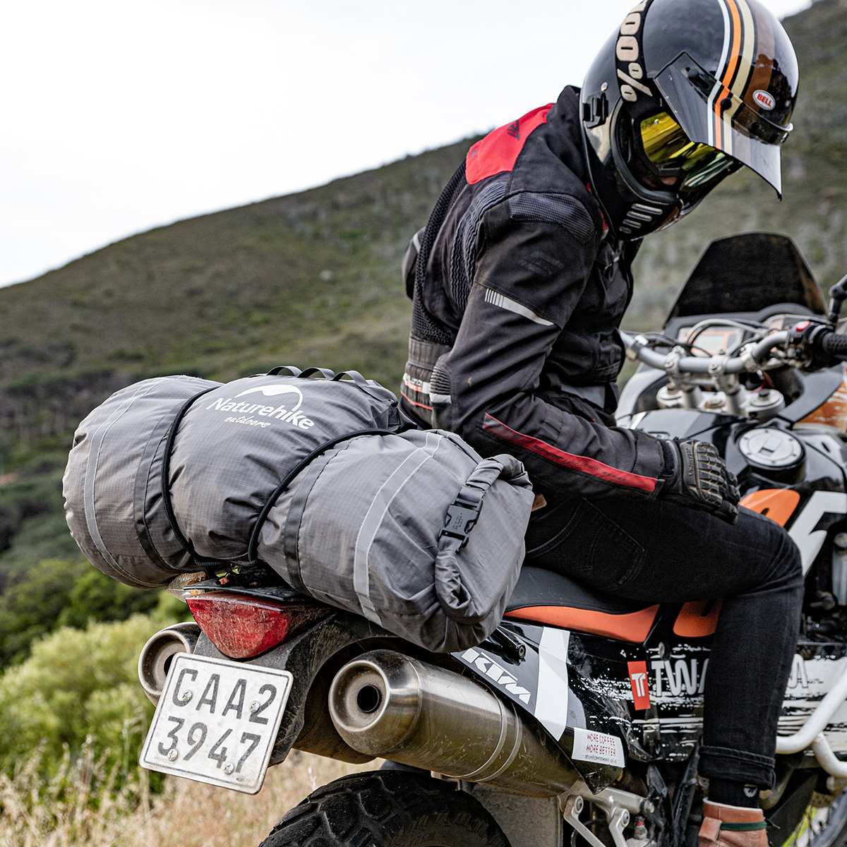 картинка Палатка Naturehike Could Tourer  2-местная+ мотоцикл, алюминиевый каркас, серый