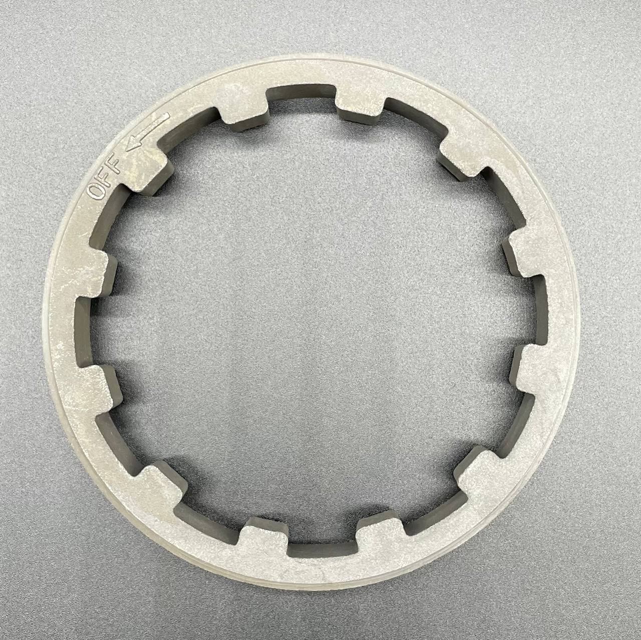Гайка редуктора корончатая Yamaha 60-140, F40-100 (YHS)