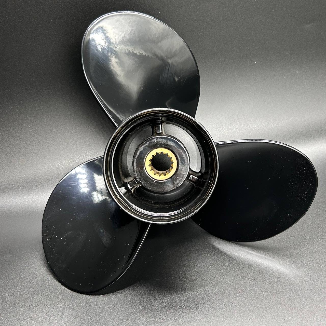 Гребной винт Johnson/Evinrude 20-35 (3x10-1/4x9) (Polastorm)