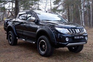 картинка Расширители колесных арок Mitsubishi L200 2015- (вынос 60мм)