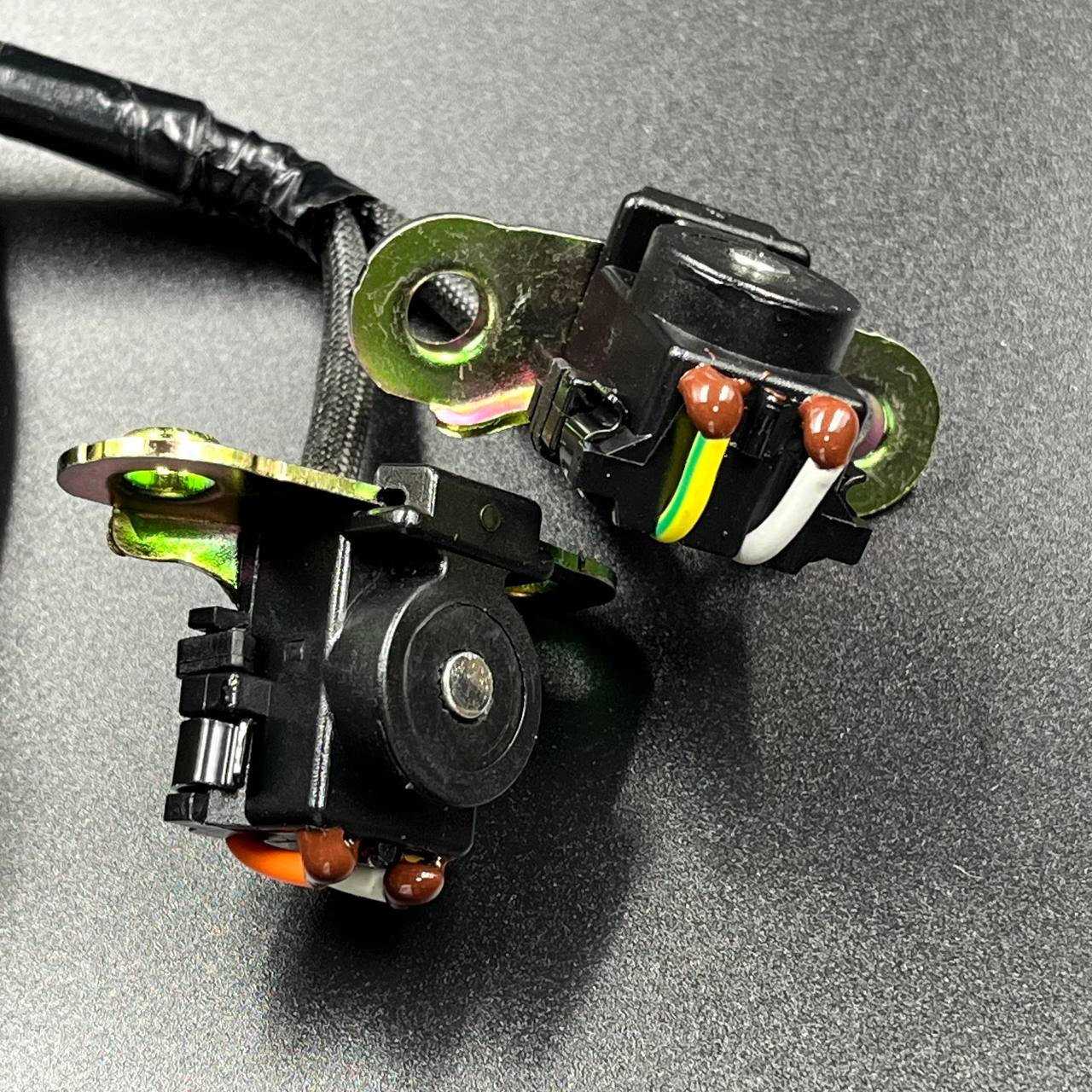 картинка Датчик Холла снегохода BRP LYNX/Ski-Doo (410922948/SM-01400) (KINETIX)