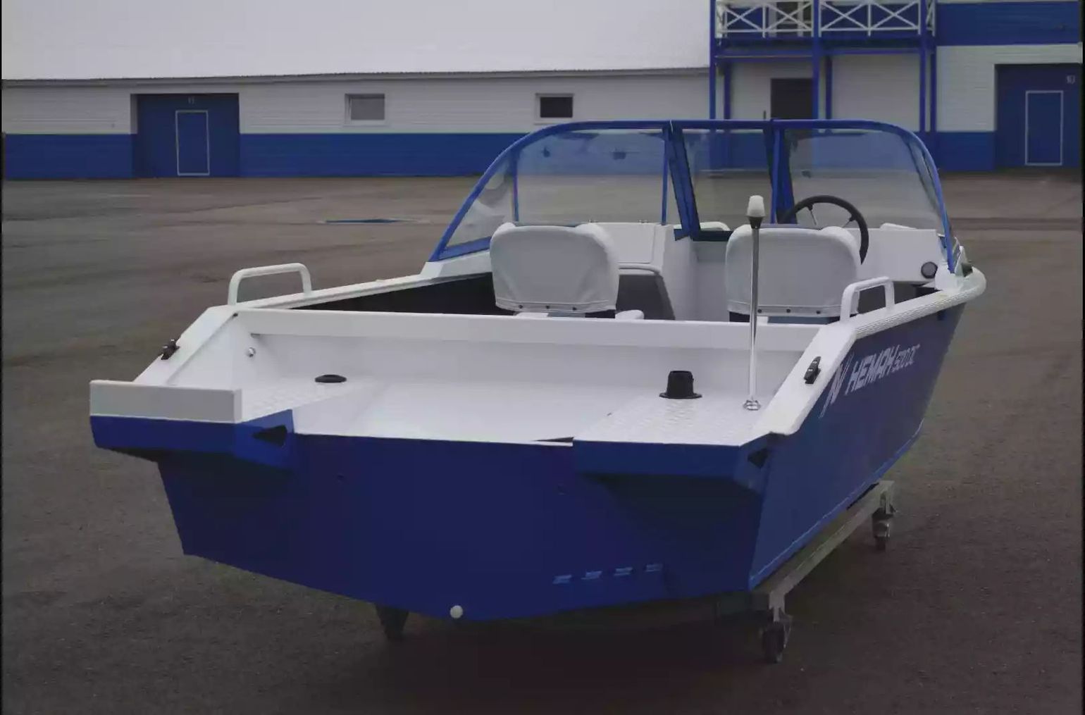 картинка Моторная лодка, Neman 500 DC NEW, зел./серая