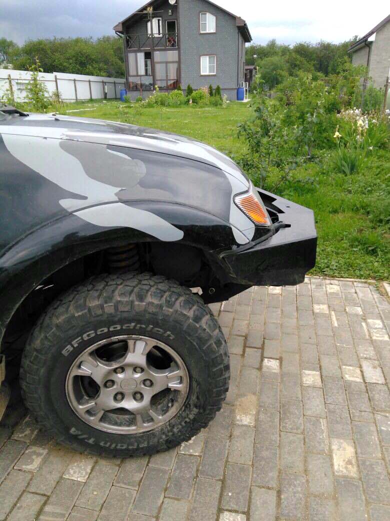 картинка Бампер передний KDT без кенгурина "Спорт" Mitsubishi L200 Triton