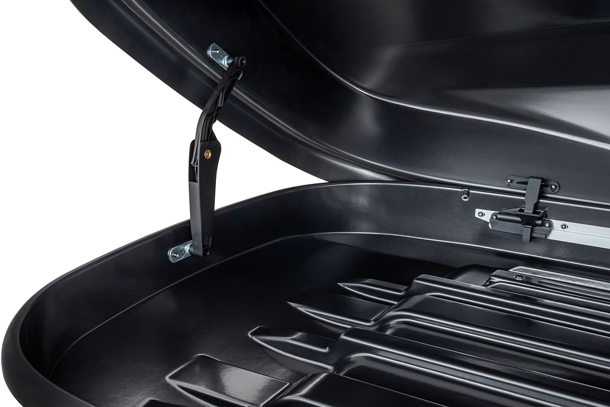 картинка Бокс автомобильный на крышу Pentair PYTHON 400L черный глянец, двусторонний