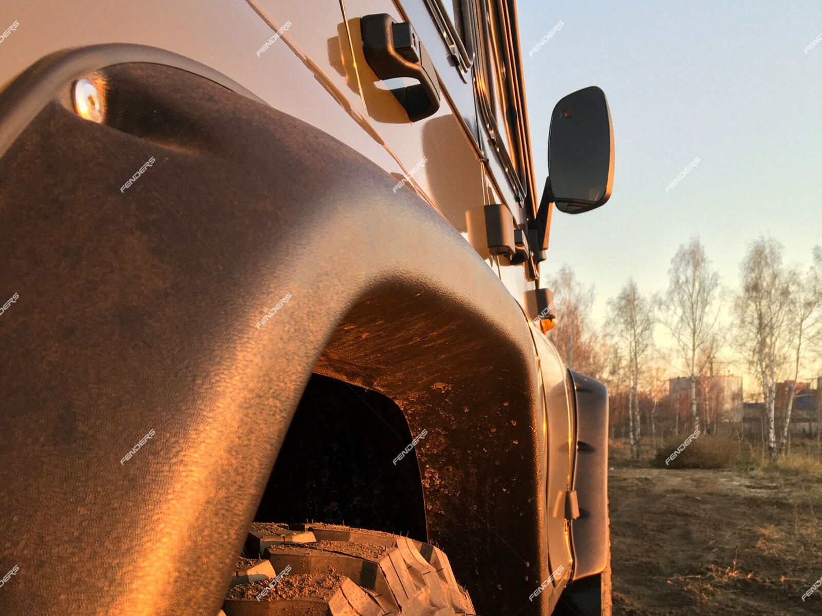 картинка Расширители колёсных арок FENDERS для УАЗ Хантер под нерезанные арки колёс