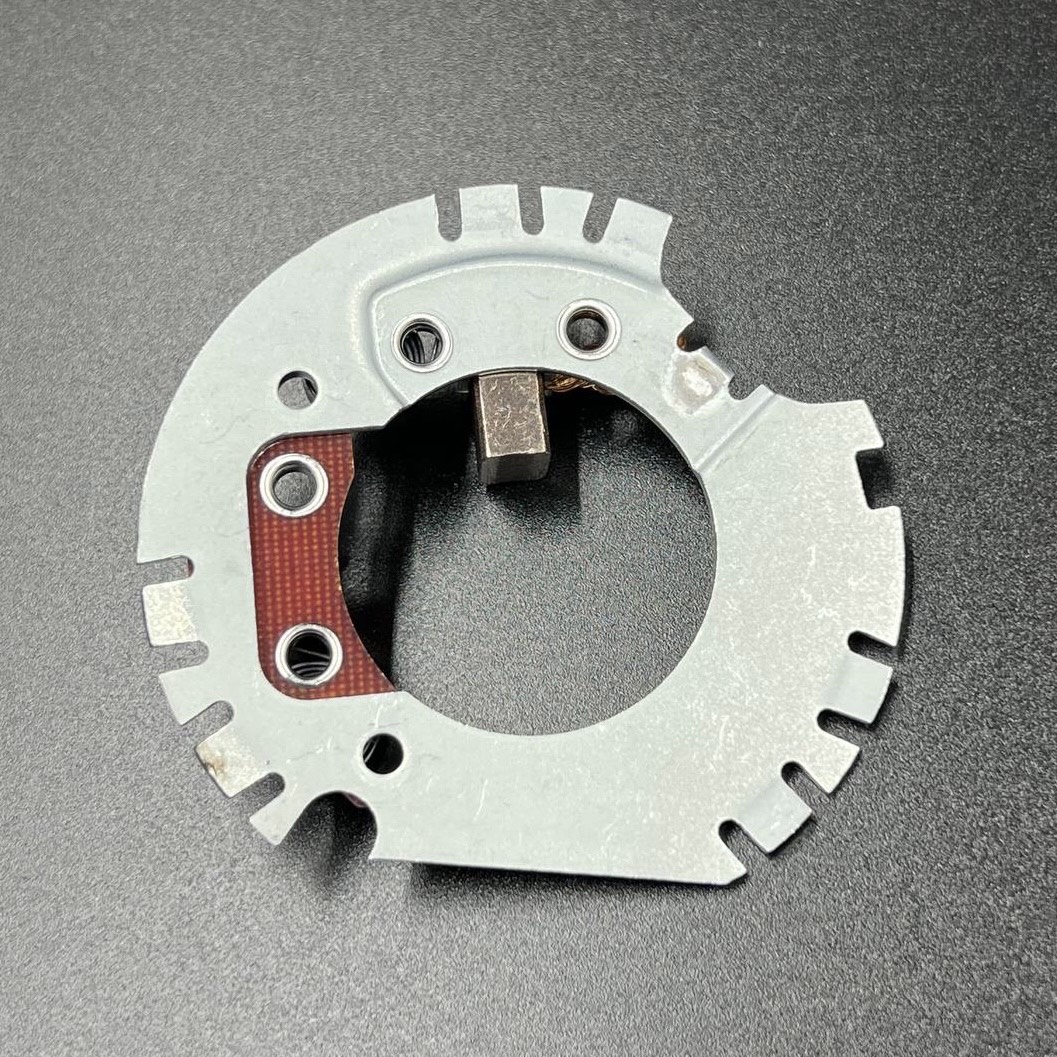 картинка Щетки стартера Yamaha VK540 (8L6-81840-50) (Yamaha)