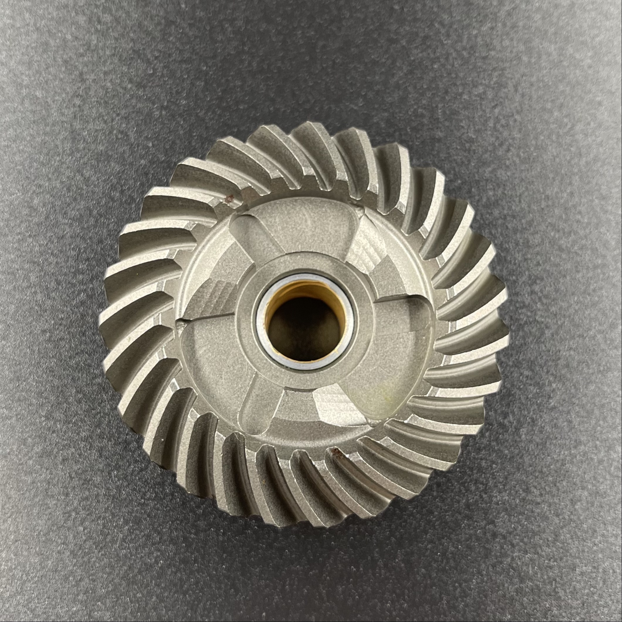 картинка Шестерня переднего хода Yamaha 25-30 (61N-45560-00) (Omax)