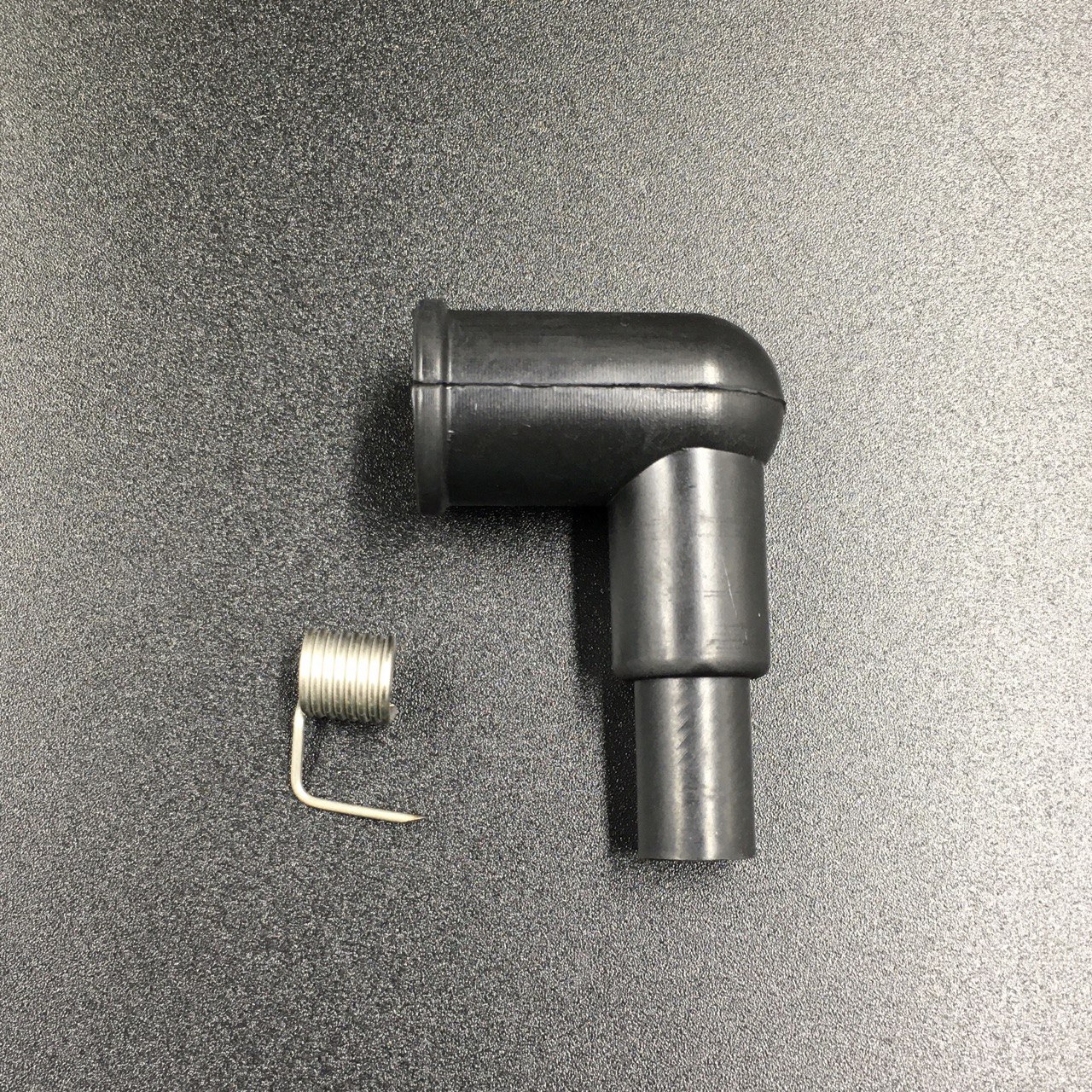 картинка Свечной колпачок Yamaha 2-250 (Omax)