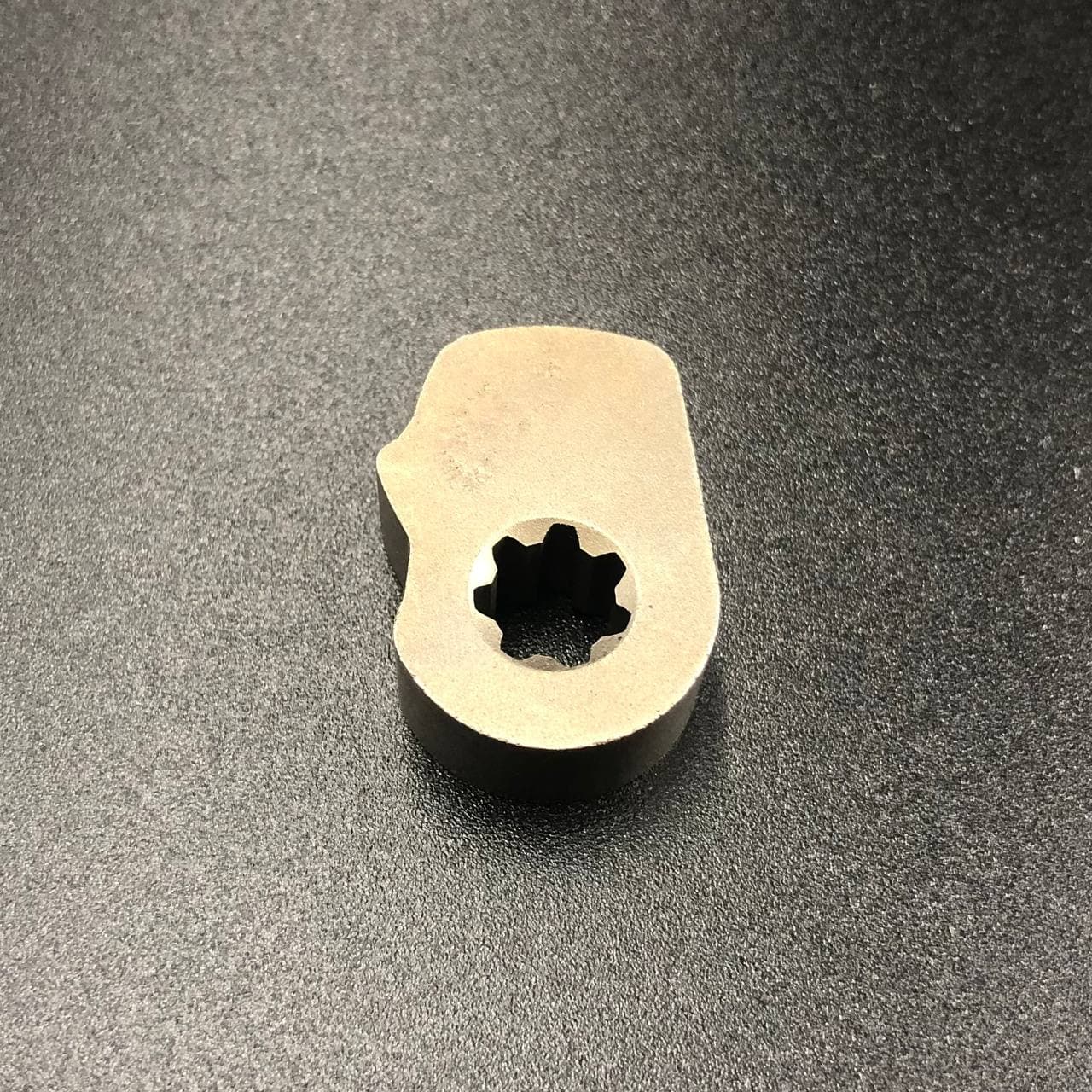 картинка Кулачек тяги переключения скорости Yamaha 40-90, F50 (Omax)