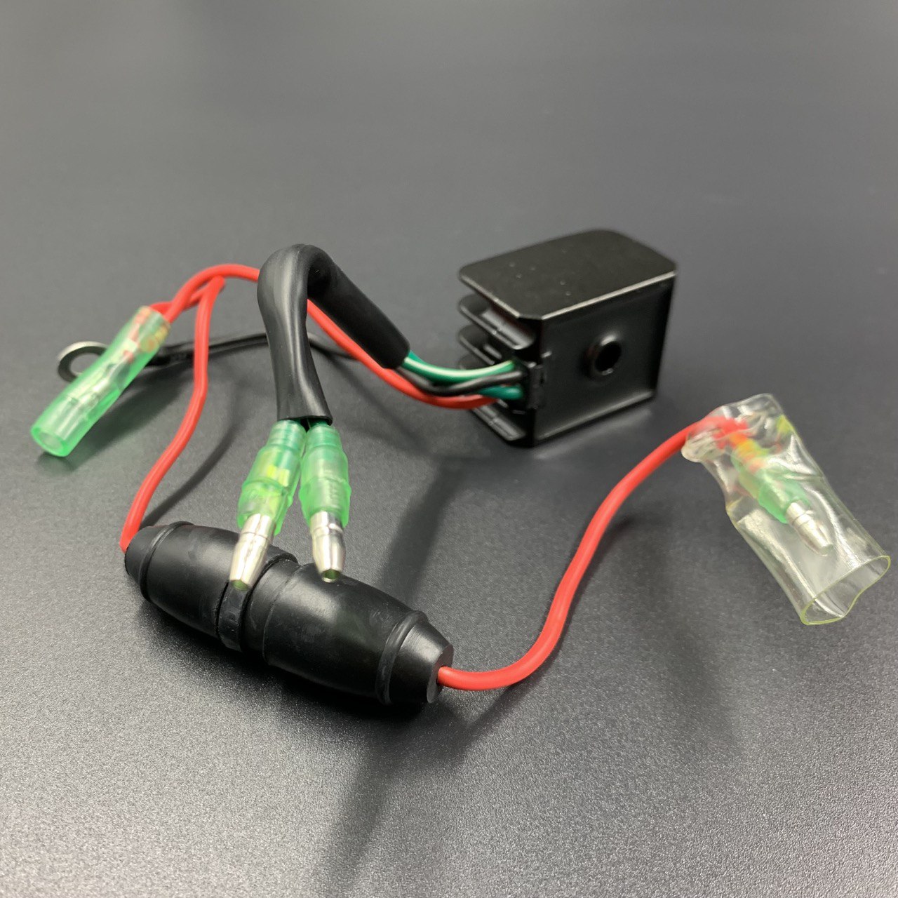 картинка Выпрямитель тока Yamaha 6-70, F8-15 (664-81970-61) (Omax)