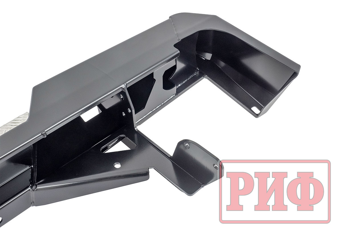 картинка Бампер задний РИФ Toyota Land Cruiser 78 2007+ с квадратом под фаркоп и фонарями стандарт