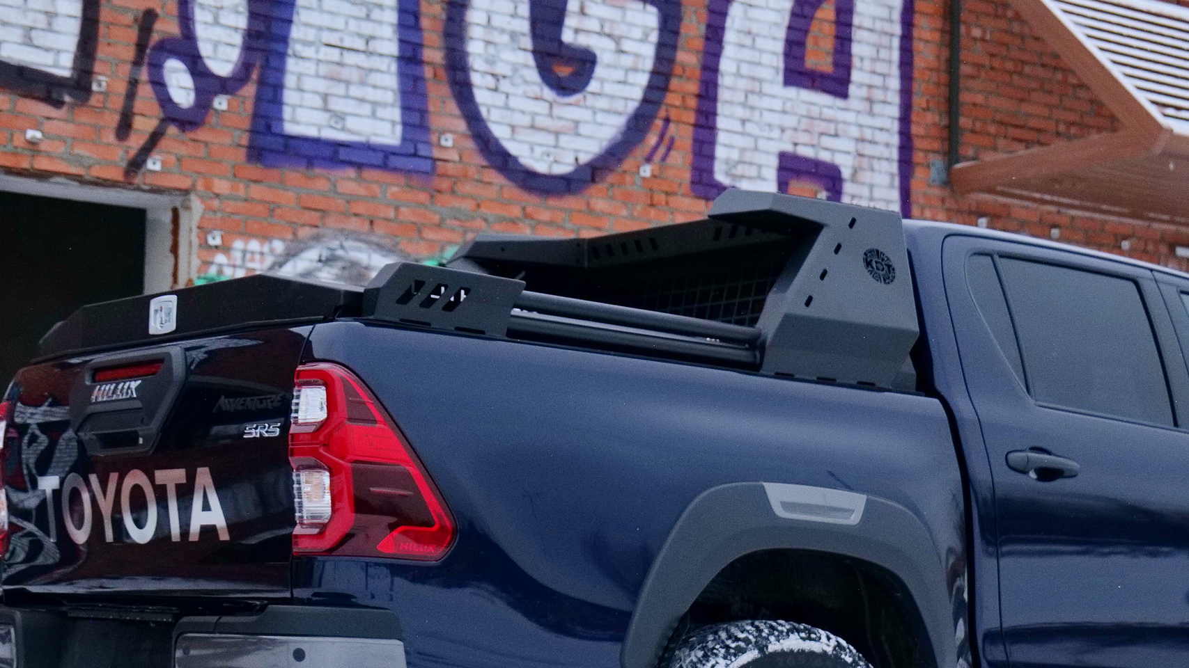 картинка Дуга многофункциональная алюминиевая - Toyota Hilux 15061L(2)