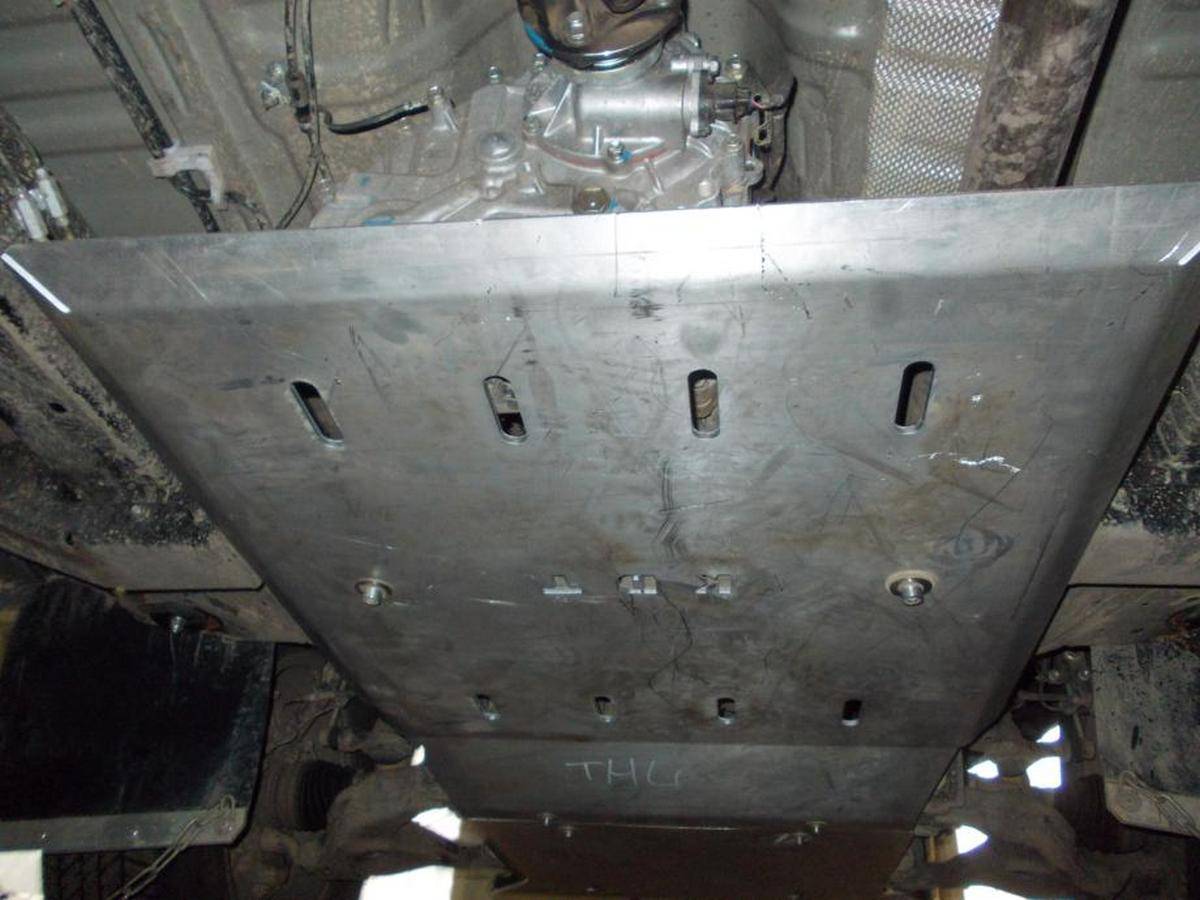 картинка Защита днища KDT задняя Toyota Hilux