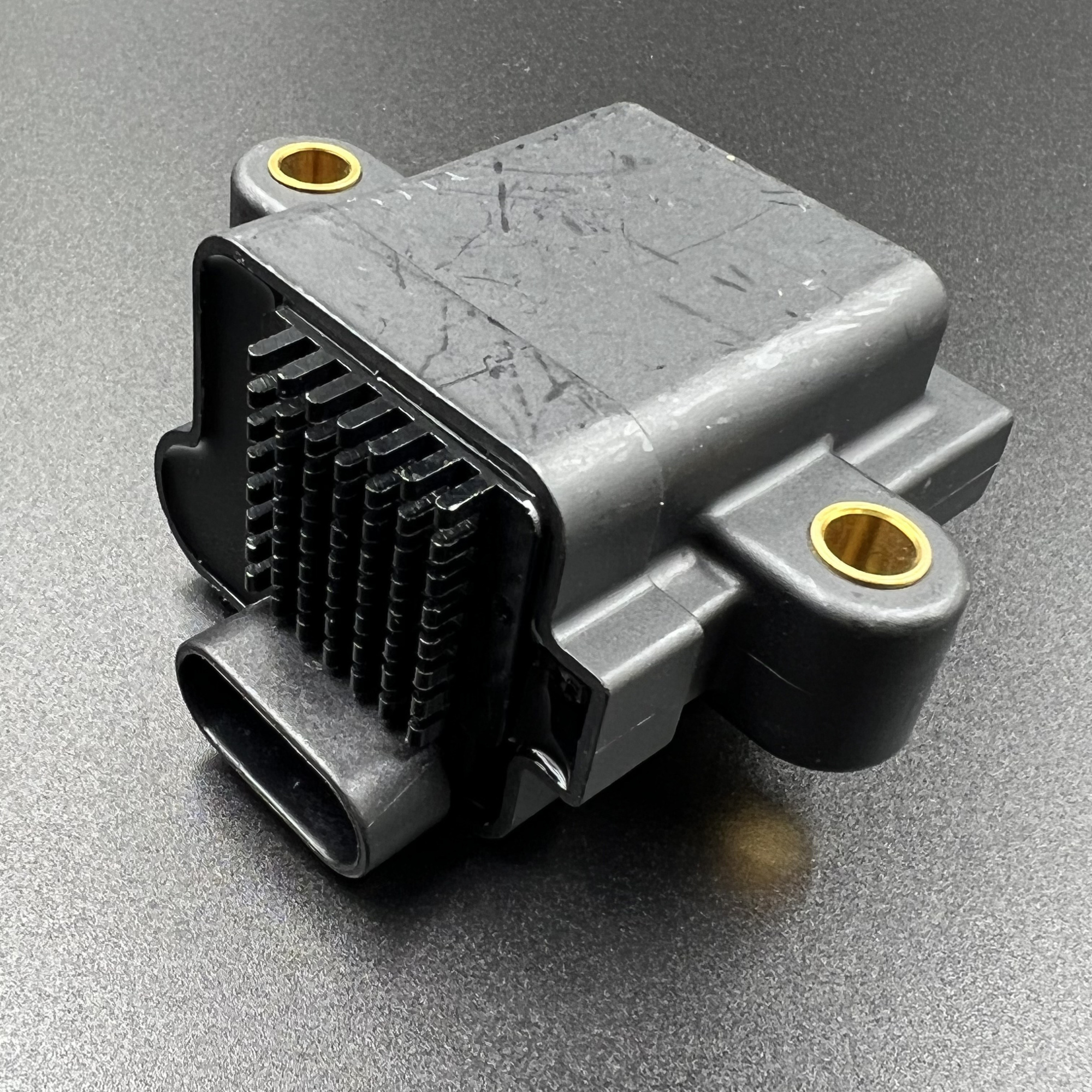 картинка Катушка зажигания Mercury 40-60 (339-879984T01; 300-8M0077471) (PREMARINE)